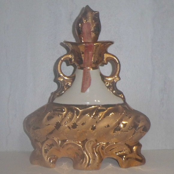 Jim Bean Bottle - Collectible Bottle - Picture 3 of 3